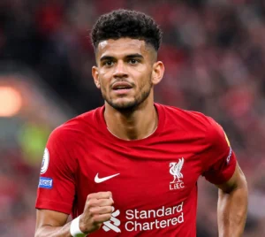 Luis Díaz actualmente juega en el Liverpool